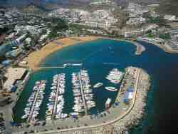 Mogán mejora el espacio turístico con la rehabilitación de la calle Isla de Lobos en Puerto Rico