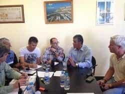 El Ayuntamiento de Mogán activa sus efectivos para colaborar en la limpieza de las manchas de fuel LQ efectivosAytoMogan2