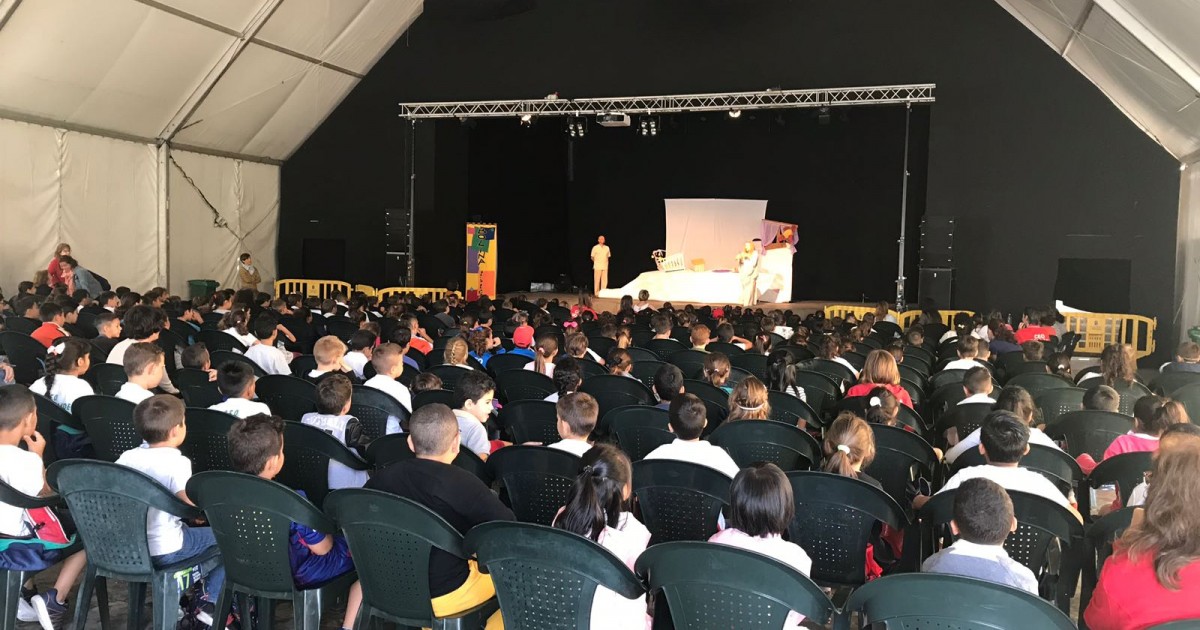1.500 menores del municipio disfrutan del teatro pedagógico