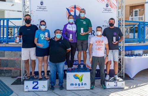 Martín Julio Suárez y Ainhoa Santana,  vencedores en los 10.100 metros de la  IV Mogán Open Water