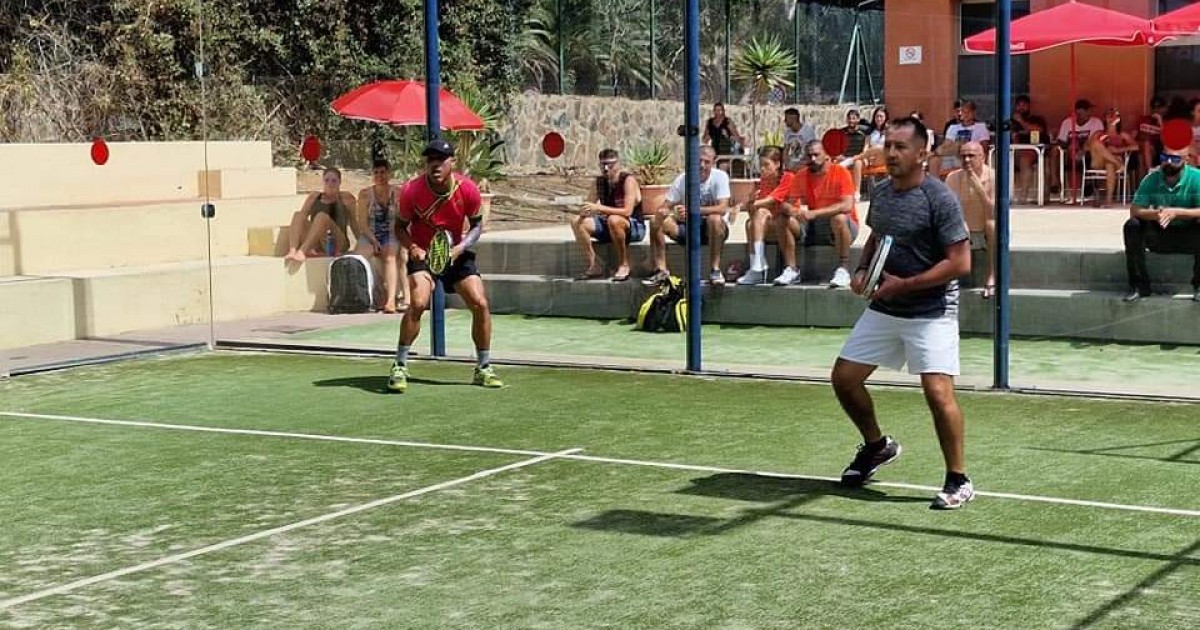72 parejas y más de 90 partidos en el I Torneo de Pádel Mogán Cálido Paraíso