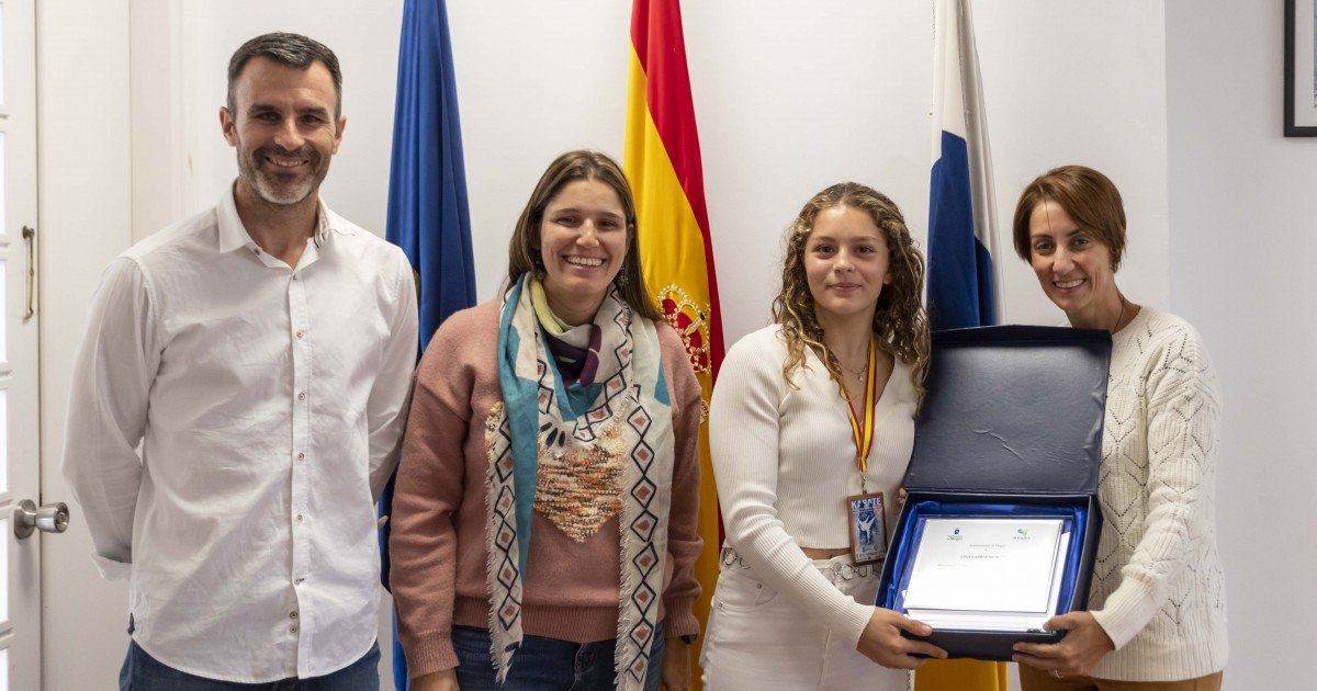 Mogán reconoce la excelencia académica  y deportiva de la vecina Lisa Sabbia Moretti