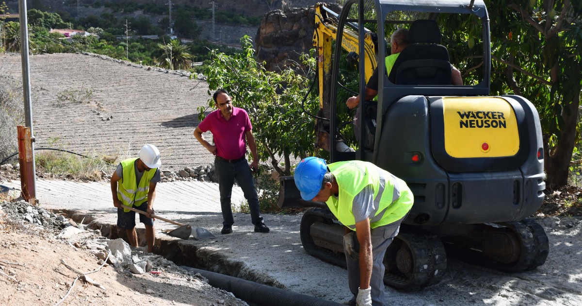 Mogán conecta al saneamiento viviendas de La Sabinilla, en Peñones