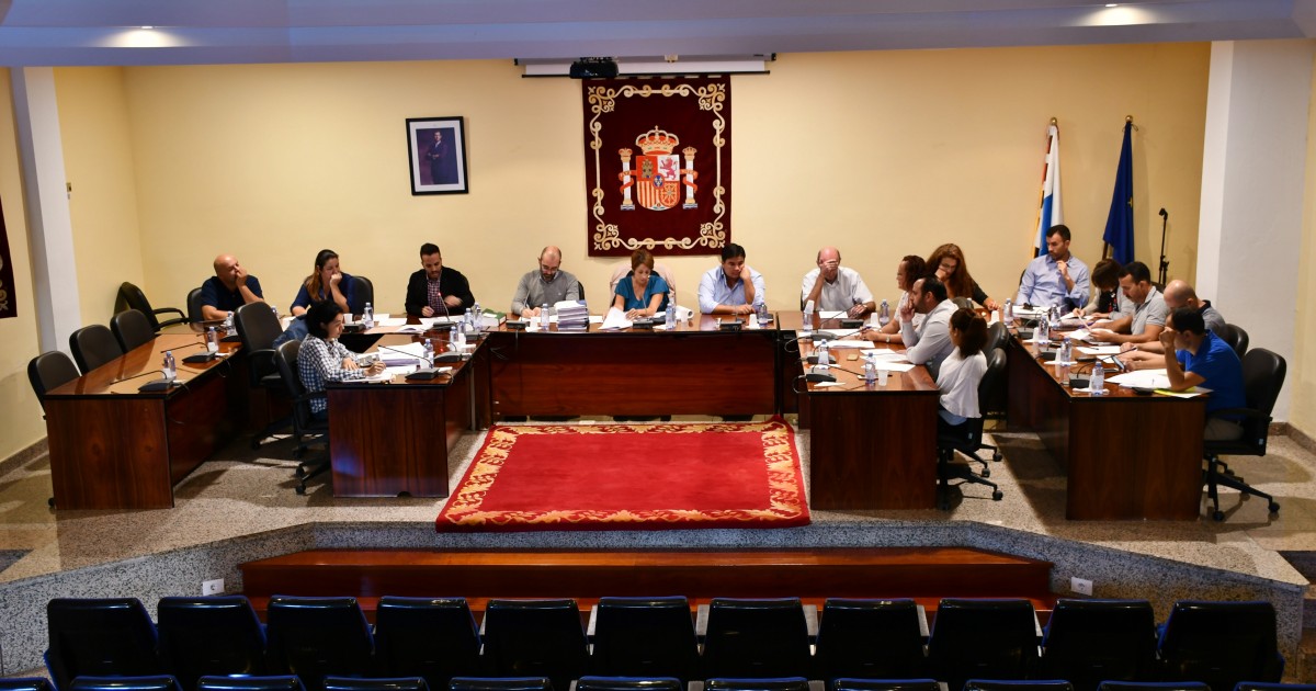 Mogán solicita a Costas concesiones para continuar la segunda fase del paseo Marañuelas-Anfi y para ampliar servicios en la playa de Aquamarina