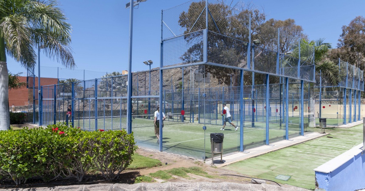 El Ayuntamiento adjudica la sustitución de las canchas de pádel de Arguineguín