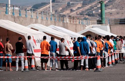 Mogán pide al Estado contundencia sobre inmigración