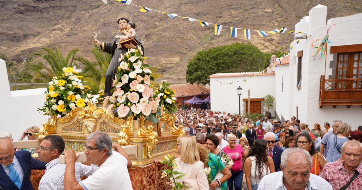 Mogán canta a San Antonio de Padua