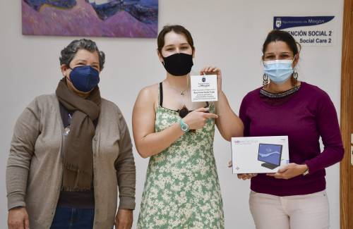 Mogán reconoce a Marina Victoria Zaremba, premio extraordinario de Bachillerato de la provincia de Las Palmas