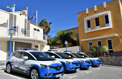 La Policía Local de Mogán detiene  a dos personas por maltrato animal