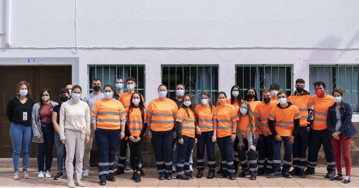 45 jóvenes de Mogán comienzan su formación en alternancia con el empleo