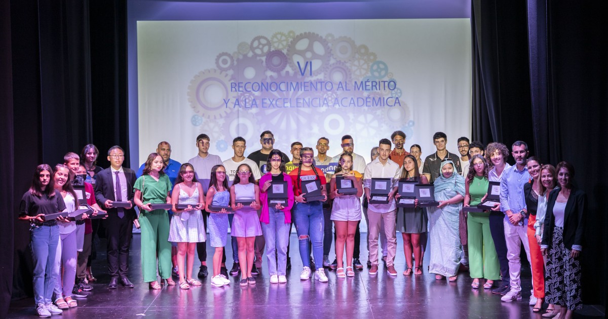 Mogán reconoce el mérito y la excelencia académica de 35 estudiantes del municipio