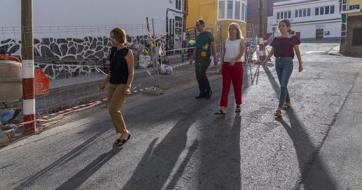 El Ayuntamiento mejora la circulación del casco histórico ensanchando la calle San Antonio  de Padua
