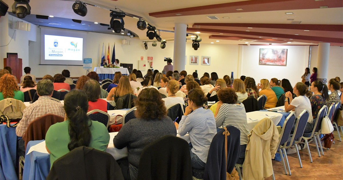 Comienzan las jornadas para profesionales del ámbito socioeducativo y sanitario del Ayuntamiento de Mogán