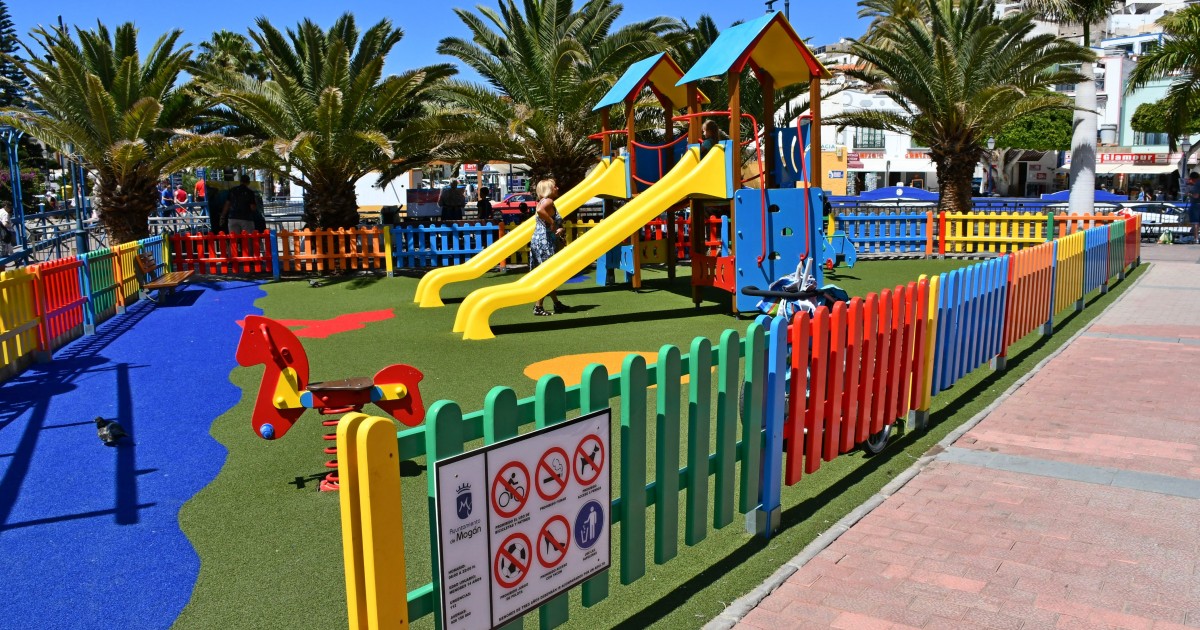 El Ayuntamiento de Mogán finaliza la rehabilitación de 14 parques infantiles con una inversión de 178.000 euros