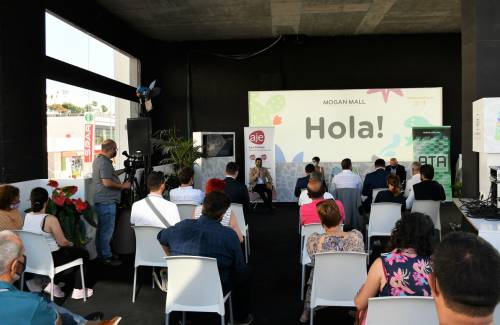 Mogán acerca a sus autónomos las posibilidades de acceso a las ayudas  contra la crisis