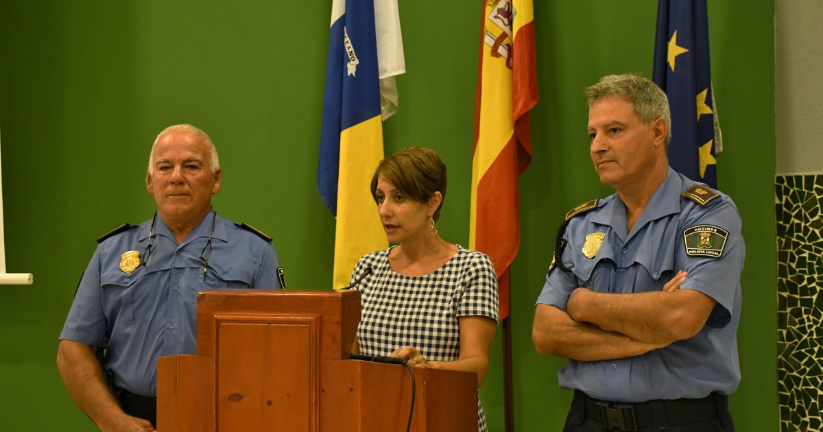 La alcaldesa de Mogán inaugura la 4ª Asamblea de la Asociación de Jefes de Policías Locales de Gran Canaria