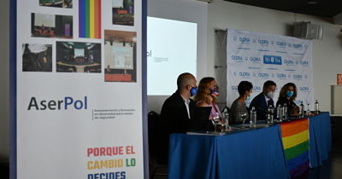 Arrancan en Mogán las jornadas formativas en delito de odio al colectivo LGTBI para Cuerpos y Fuerzas de Seguridad