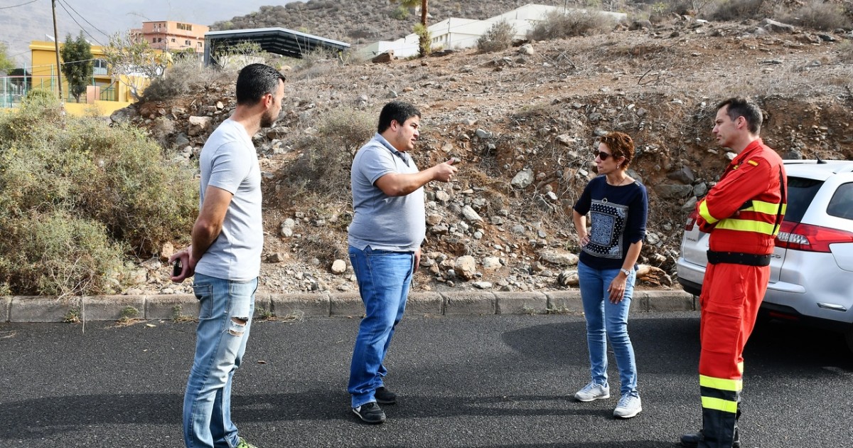 La UME instala su base en Mogán para combatir el incendio de Tasarte