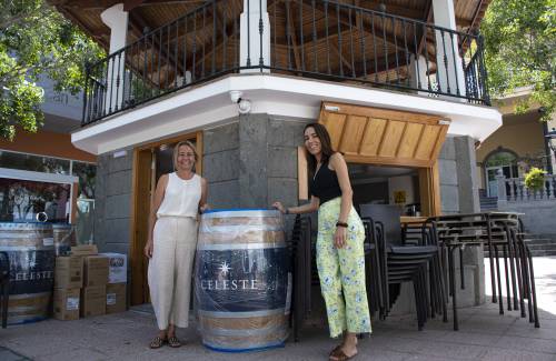 El quiosco de la plaza Sarmiento y Coto abre  como cafetería el 1 de agosto 27 años después