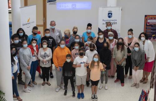 Mogán presenta la nueva edición del proyecto de apoyo escolar Applíca-T