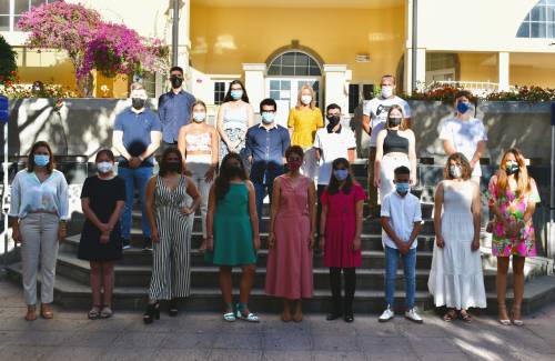 Mogán reconoce la excelencia académica de 15 estudiantes del municipio