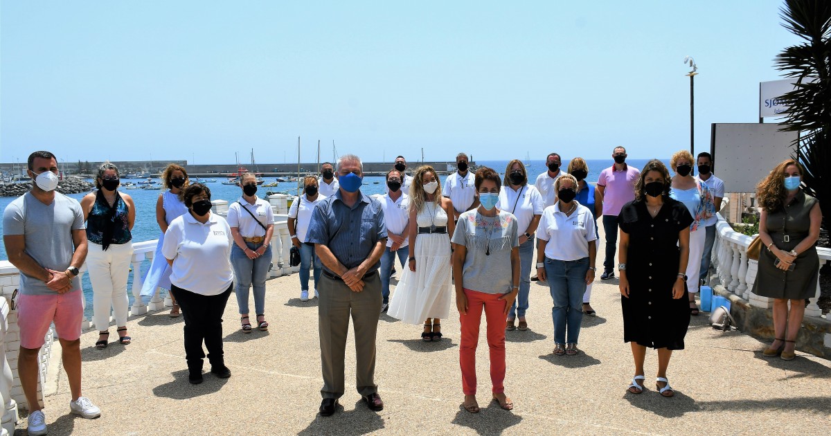 Veinticinco vecinos de Mogán concluyen con éxito su formación en materia de limpieza