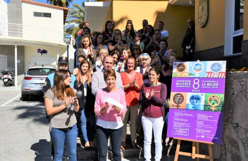Mogán celebra el Día Internacional de la Mujer con parón, homenaje y concierto
