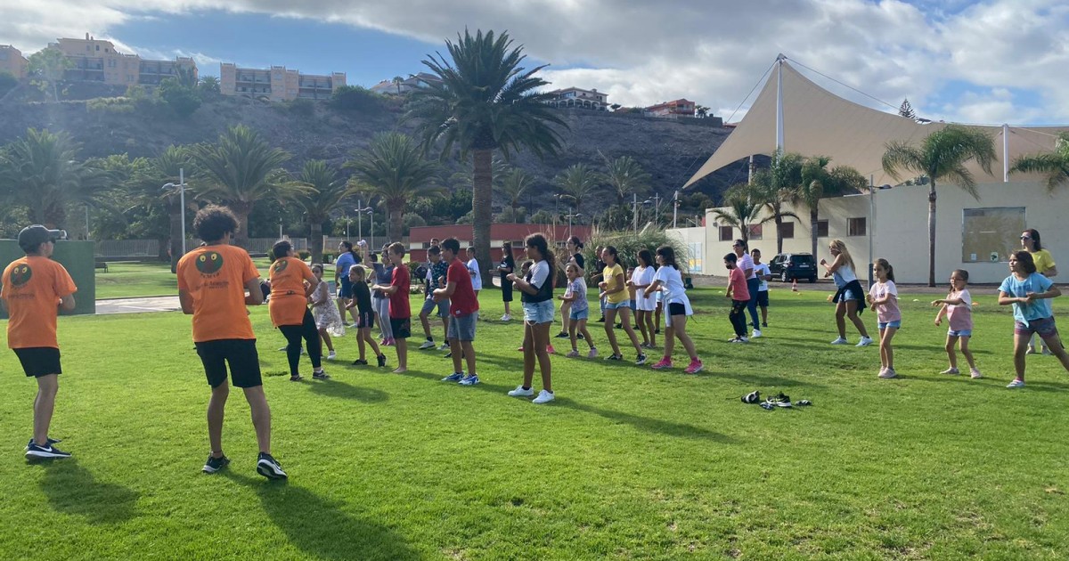 El alumnado moganero del proyecto Applíca-T cierra el curso con una tarde  de ocio