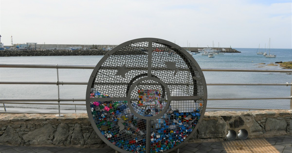 Mogán recoge 150 kilos semanales de  tapones de plástico