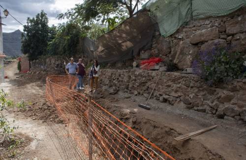Mogán completa la conexión a la red de saneamiento de la calle Salvia en El Horno