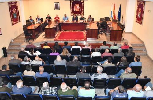 Los agricultores de Mogán reciben asesoramiento para combatir  los robos en las fincas