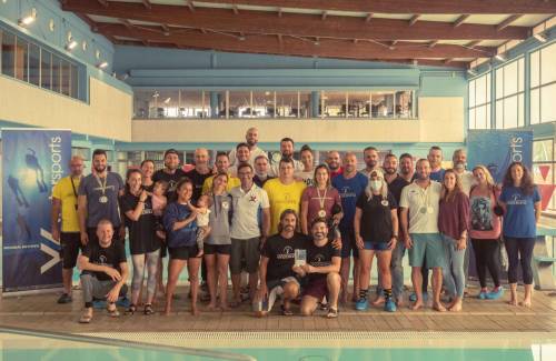 Alberto Saavedra y Eva Raimundez, campeones de Canarias de apnea estática en piscina