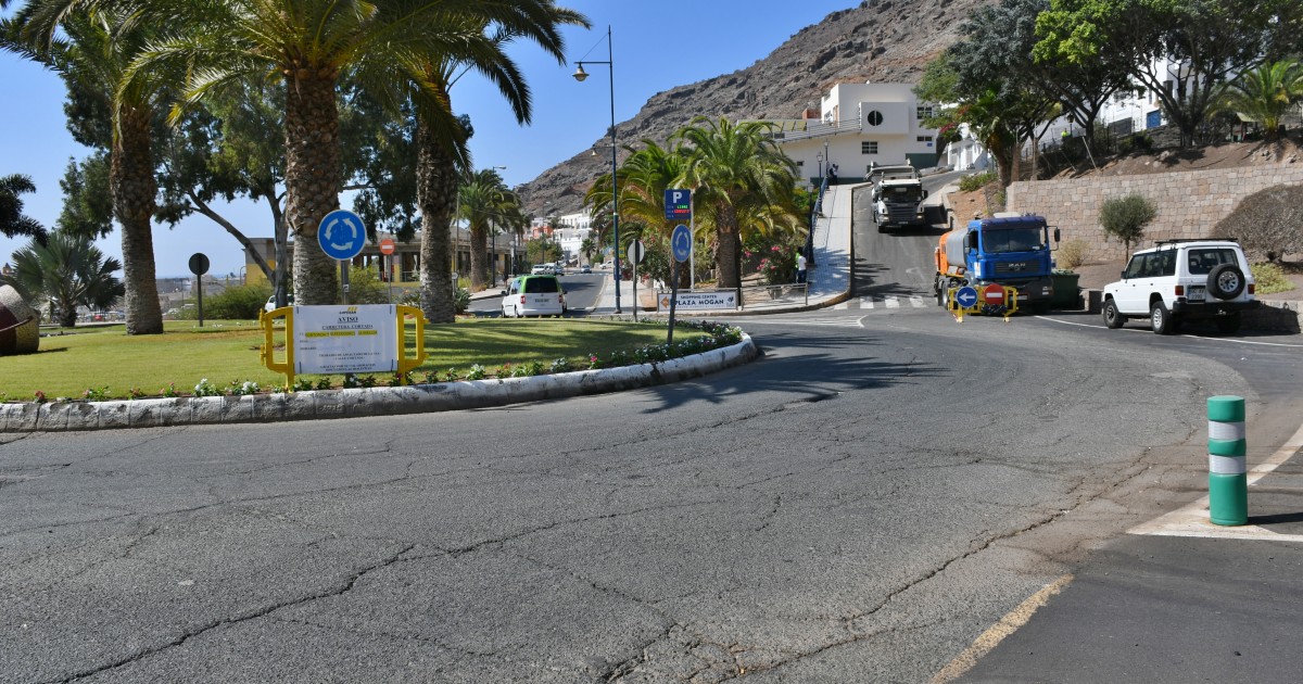 El barrio de Lomo Quiebre y la entrada a Playa de Mogán estrenan asfaltados