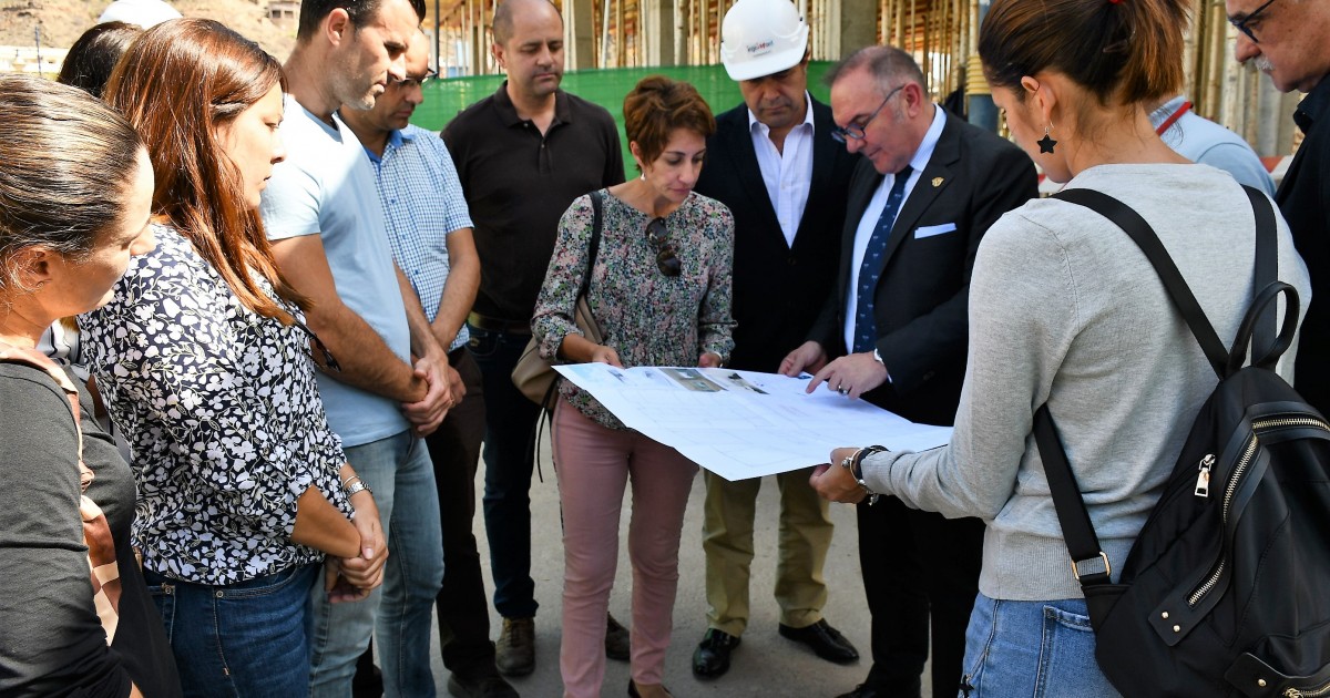 José Manuel Baltar visita las obras del Consultorio Local de Playa de Mogán