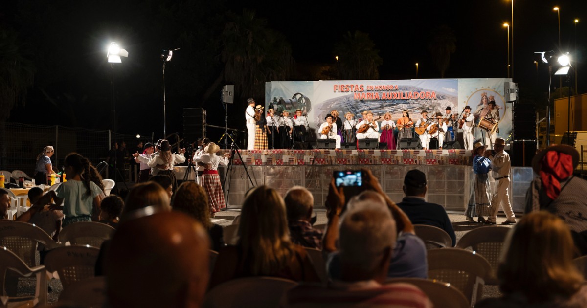 Motor Grande vive una noche de música y baile tradicional