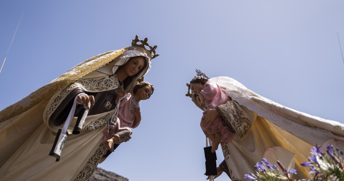 Fervor marinero en el ansiado reencuentro de la Virgen del Carmen de Arguineguín y de Playa de Mogán