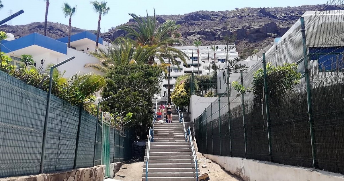 Mogán destina 218.000 euros a rehabilitar varias escaleras en Puerto Rico