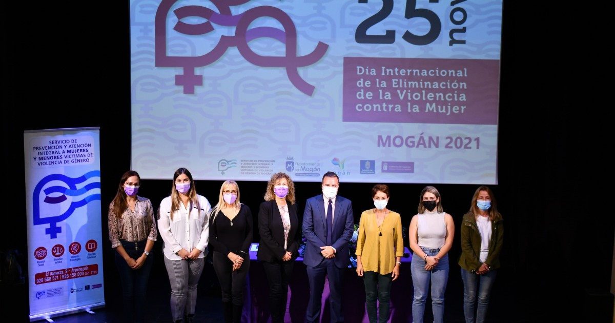 Mogán ahonda en la realidad de la violencia de género con un magistrado especialista en la materia