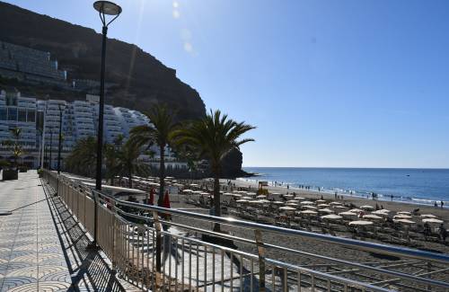 Mogán invertirá en la playa de Taurito para dotarla de aseos, mejorar su paseo y  accesibilidad