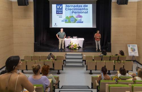 XV Jornadas de Crecimiento Personal de Mogán: La importancia de quererse bien
