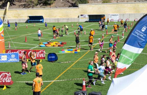 La Family Jumping Race trae la diversión en familia.