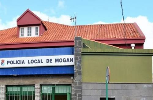 La suspensión de empleo y sueldo a cuatro policías locales se trata de un procedimiento estrictamente administrativo